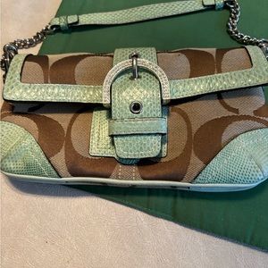 Coach small shoulder bag